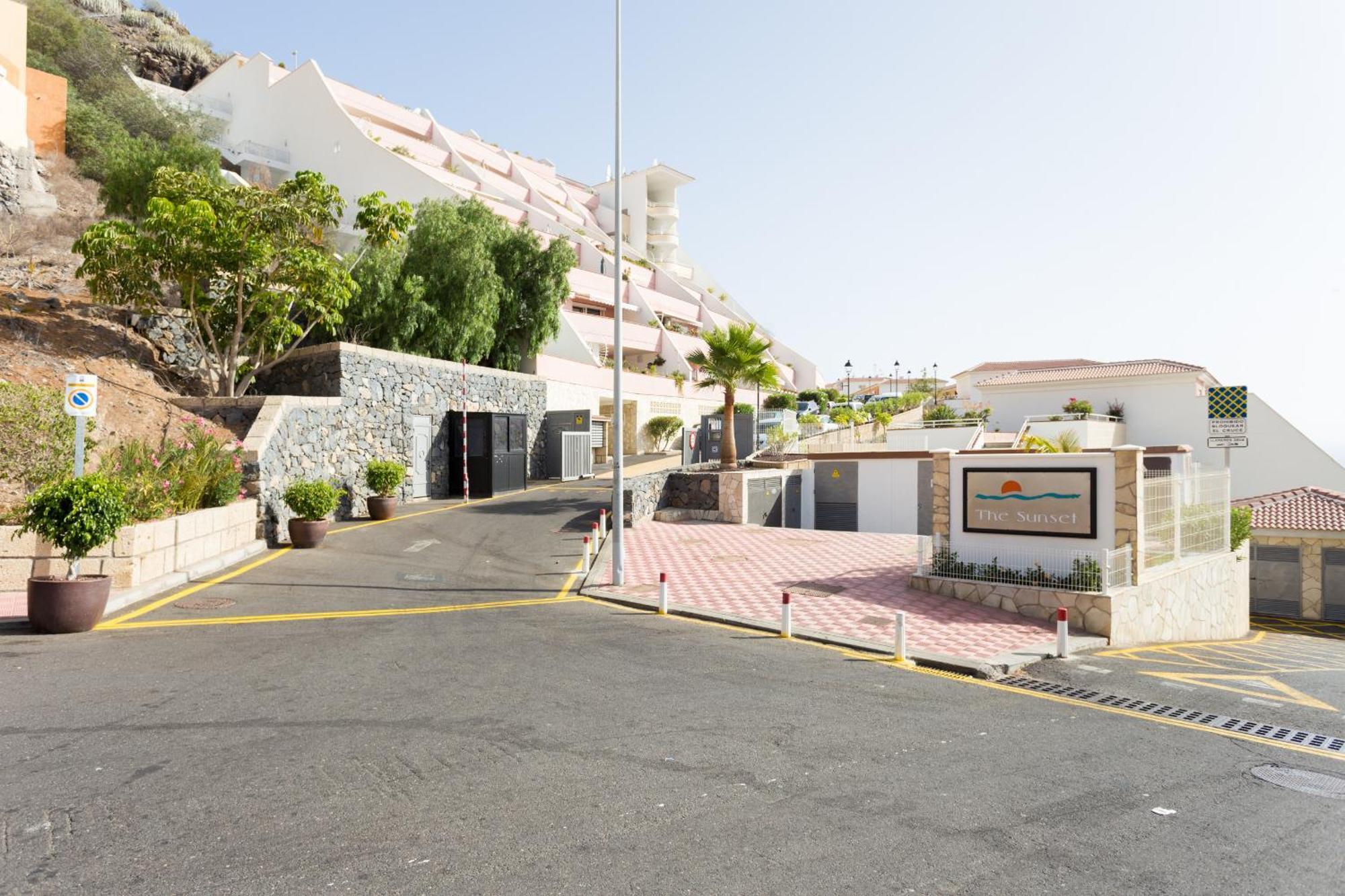 Eden Rentals Sunset Seaviews Residence Costa Adeje  Exterior photo